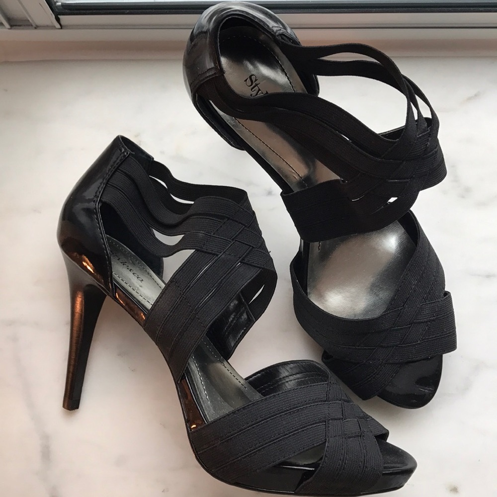Black stretchy heels